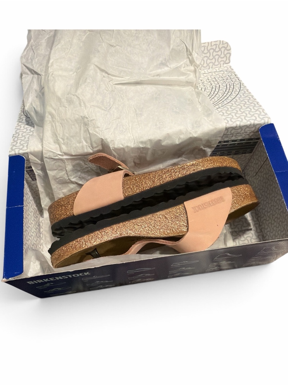 Birkenstock Gizeh Thong Sandals in Blush Pink - Picture 7 of 8